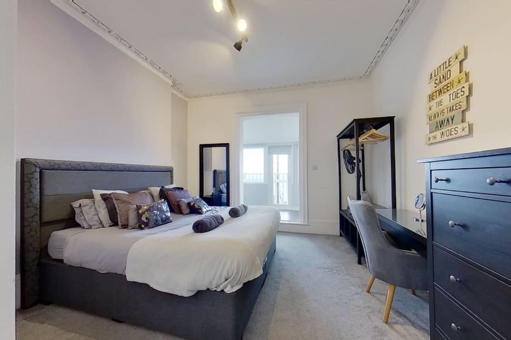 2 Sea View Margate Apartment Exterior photo