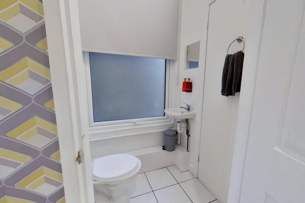 2 Sea View Margate Apartment Exterior photo