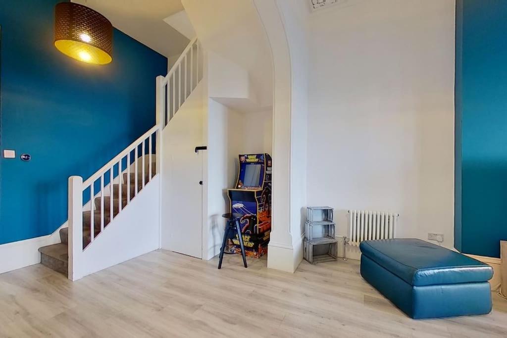 2 Sea View Margate Apartment Exterior photo